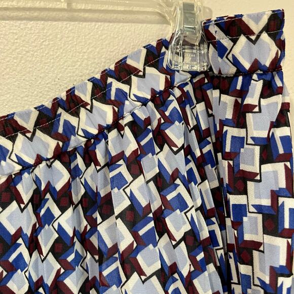 Talbots Pleated Skirt Size XL Geometric Print Midi Blue White Career Classic - Picture 5 of 9